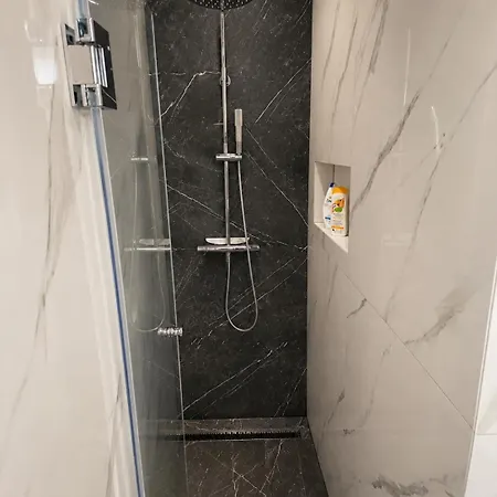 La1 Luxury Near Bacvice Apartman