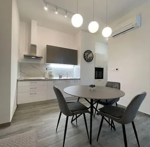 La1 Luxury Near Bacvice Διαμέρισμα *